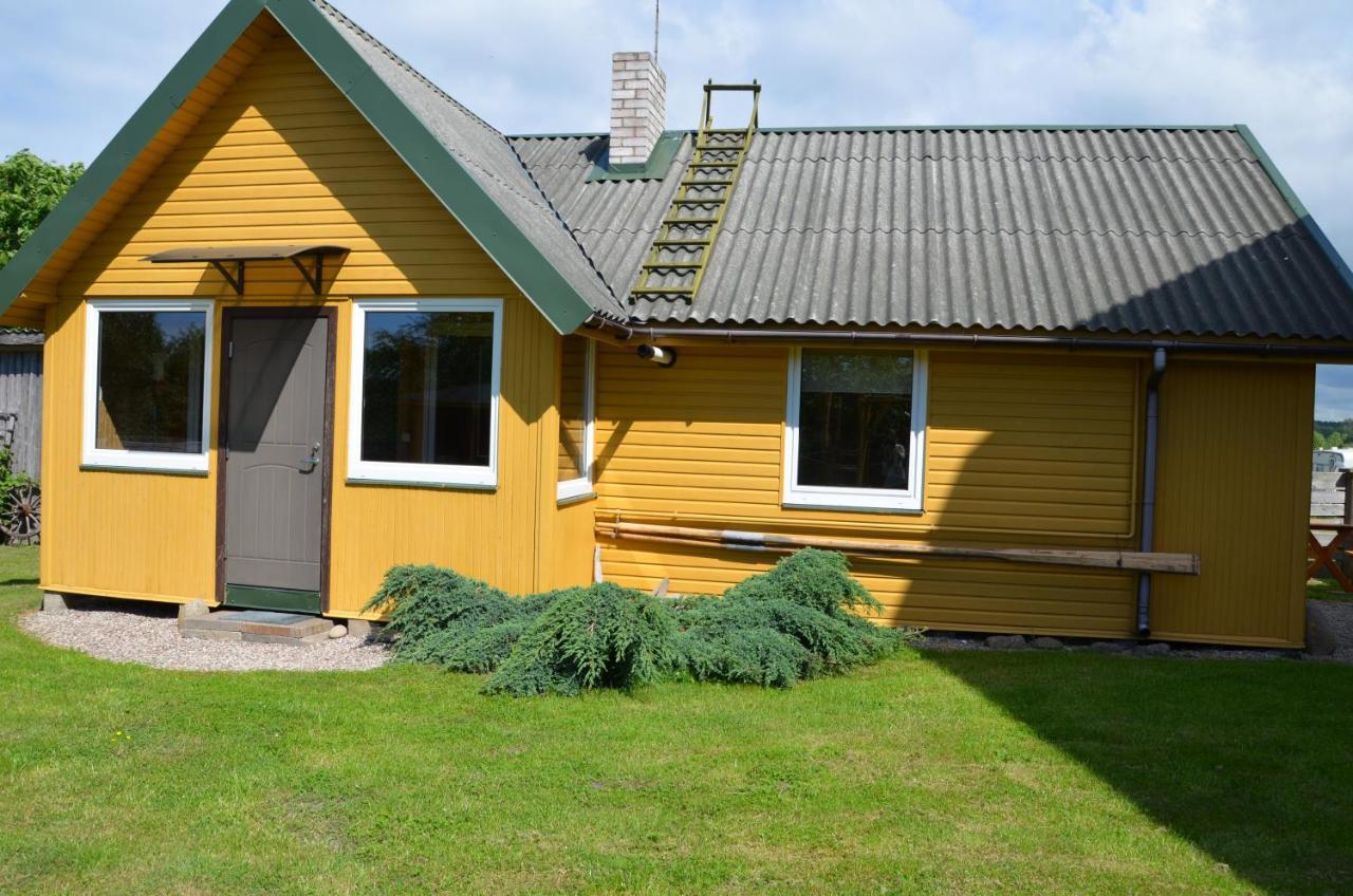 Hotel Nameliu Ir 2-4 Vietu Kambariu Nuoma Sventojoje, Zuvedru G Šventoji Habitación foto